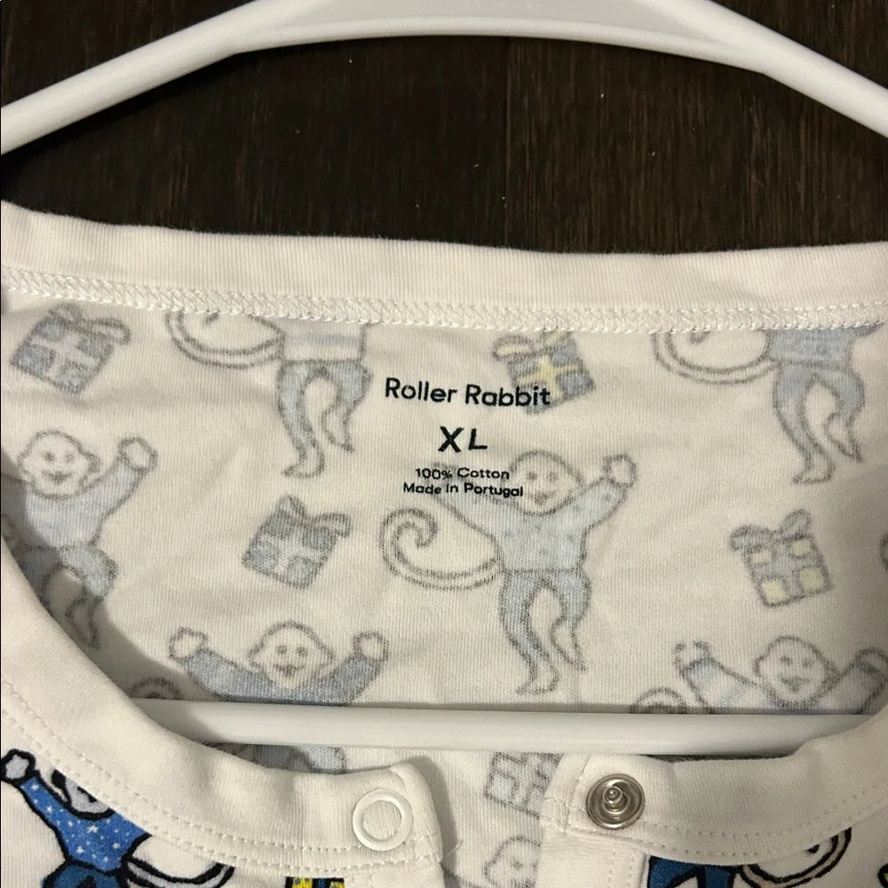 Roller Rabbit White and Blue Patterned Pajama Set - Picture 3 of 3